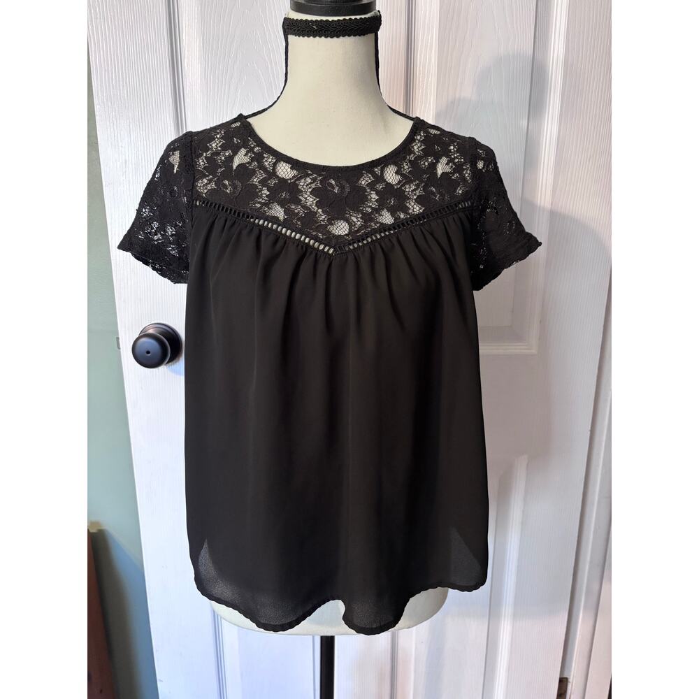 Bleuh Ciel Blouse Women's XS Black Lace Flowy Fit Goth Hairstylist Office Wear